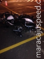 Motociclista sofre acidente em cruzamento e perde venda de moto