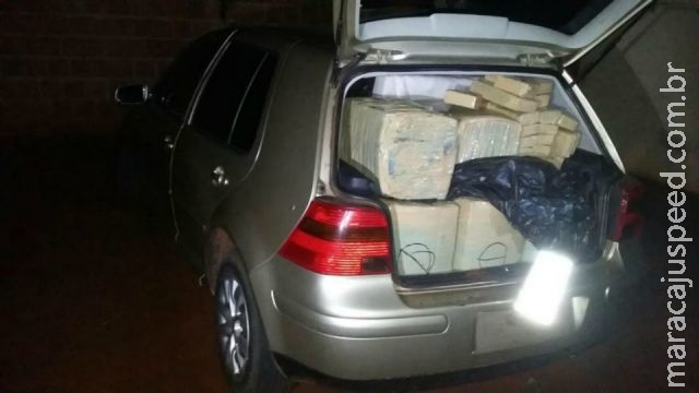 PM apreende 811 quilos de maconha, prende casal e mais dois