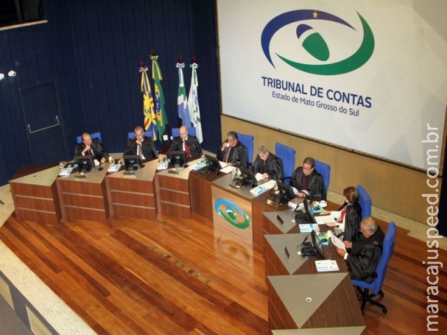 TCE-MS rejeita contas, aplica multas e determina devolução de recursos a gestores públicos