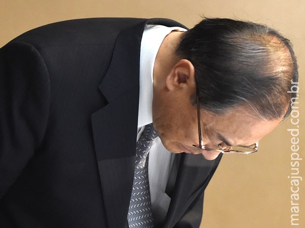 Toshiba vai demitir 6.800 funcionários e prevê perda anual recorde Toshiba vai demitir 6.800 funcionários e prevê perda anual recorde
