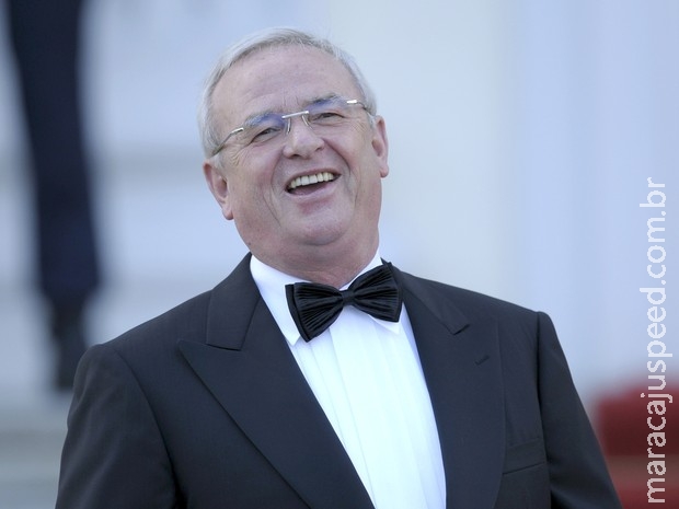 Ex-presidente da Volks recebe salário milionário, mesmo após demissão Ex-presidente da Volks recebe salário milionário, mesmo após demissão