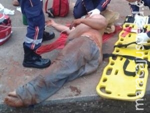 Homem é soterrado em obra de pavimentação asfáltica Homem é soterrado em obra de pavimentação asfáltica