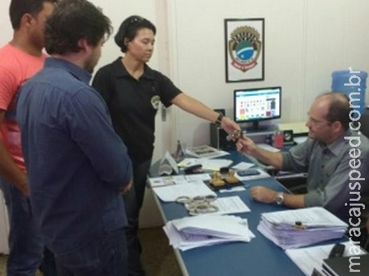 Policiais de 26 municípios entregam chaves das carceragens; Maracaju está na lista Policiais de 26 municípios entregam chaves das carceragens; Maracaju está na lista