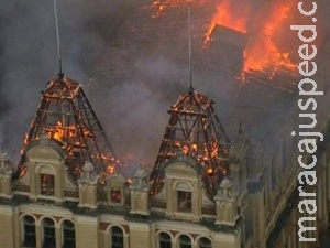 Brigadista morre após incêndio em museu; acervo é preservado Brigadista morre após incêndio em museu; acervo é preservado