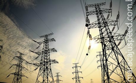 Aneel reduz valor extra na conta de luz a partir de fevereiro Aneel reduz valor extra na conta de luz a partir de fevereiro