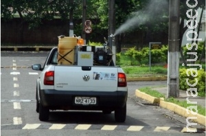 Chuvas constantes "obrigam" secretaria a suspender uso do fumacê Chuvas constantes "obrigam" secretaria a suspender uso do fumacê