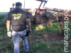 DOF recupera trator furtado em pátio de cerealista DOF recupera trator furtado em pátio de cerealista