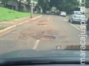 Indignado, dentista filma os "aquários" pelas ruas de Campo Grande