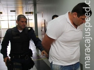 Lutador faz teste do “borrão de tinta” em tentativa de provar insanidade