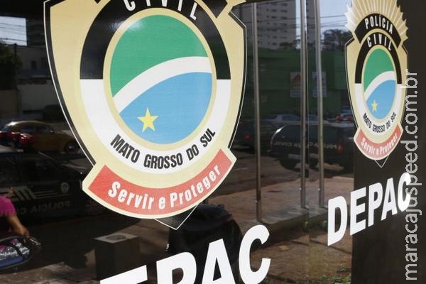 Ladrão em moto rouba celulares, mas acaba perseguido e preso