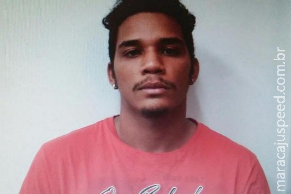 Após roubo a mototaxi, bandido foge pra mata, troca tiros com o Choque e acaba morto