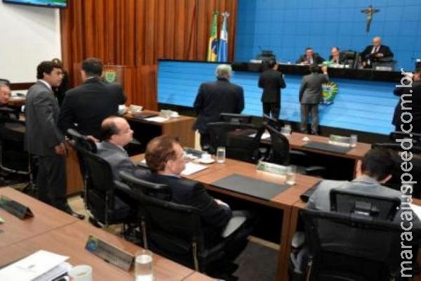 Deputado diz que só vai para PSDB se Azambuja bancar candidatura a prefeito