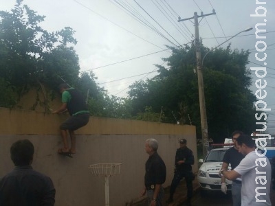 Vizinhos dizem que casa de suspeitos de matar idosa era boca de fumo
