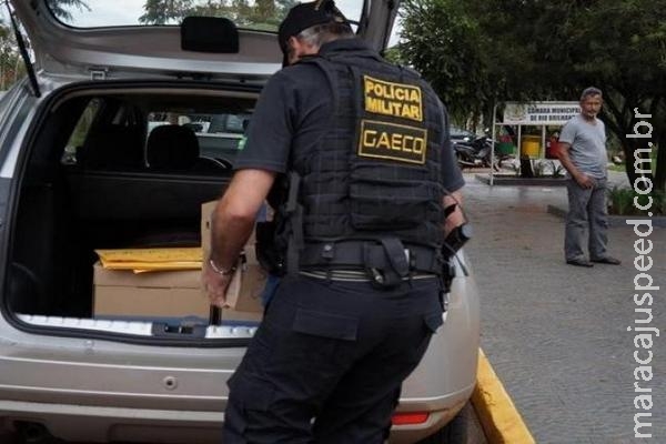 Operação do Gaeco apreende caixas de documentos em Câmara investigada Operação do Gaeco apreende caixas de documentos em Câmara investigada