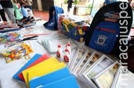 Sem prazo para entrega, kit escolar da Reme vai custar R$ 5,5 milhões Sem prazo para entrega, kit escolar da Reme vai custar R$ 5,5 milhões