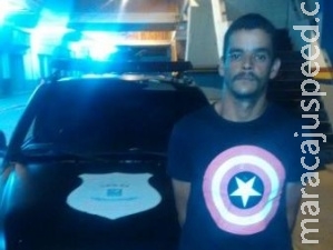 Guarda prende ladrão que furtou loja mesmo diante de 11 câmeras Guarda prende ladrão que furtou loja mesmo diante de 11 câmeras