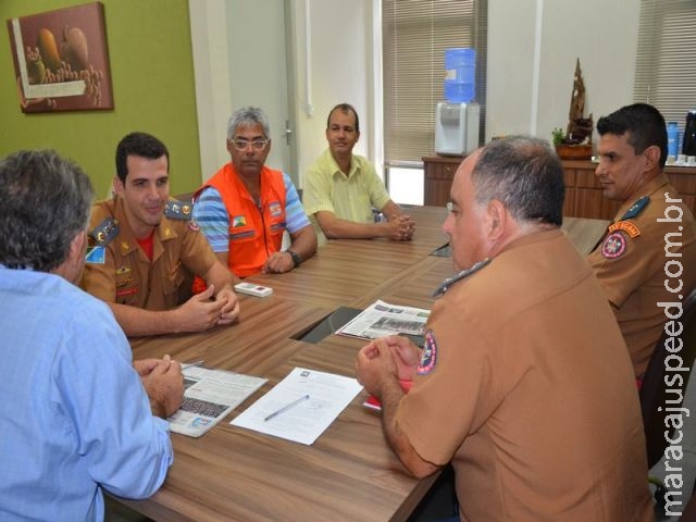 Corpo de Bombeiros de Maracaju tem novo comandante Corpo de Bombeiros de Maracaju tem novo comandante