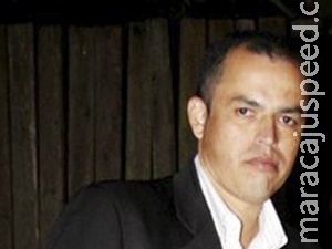 Polícia espera laudo para saber se disparo acidental matou vigilante Polícia espera laudo para saber se disparo acidental matou vigilante