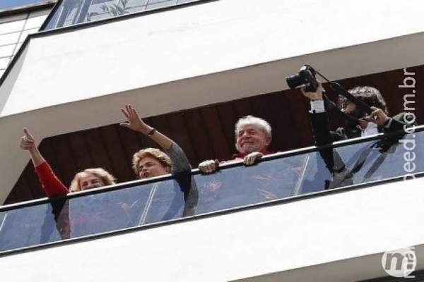 Lula usa cobertura de aposentado de MS e paga R$ 4,3 mil de aluguel Lula usa cobertura de aposentado de MS e paga R$ 4,3 mil de aluguel