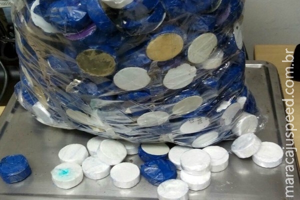 Peruano é preso em MS com 576 pastilhas de cocaína em bolsas Peruano é preso em MS com 576 pastilhas de cocaína em bolsas