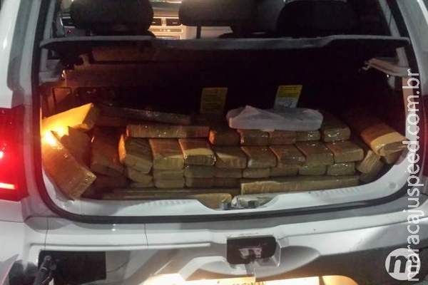 Michael Douglas é preso com 190 kg de maconha em carro furtado Michael Douglas é preso com 190 kg de maconha em carro furtado