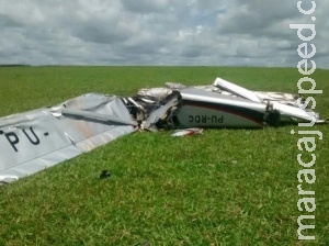 Mau tempo teria causado queda que matou advogada e engenheiro Mau tempo teria causado queda que matou advogada e engenheiro