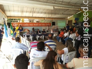 Vereadores vão a postos de saúde, escolas e bairros em projeto da Câmara Vereadores vão a postos de saúde, escolas e bairros em projeto da Câmara