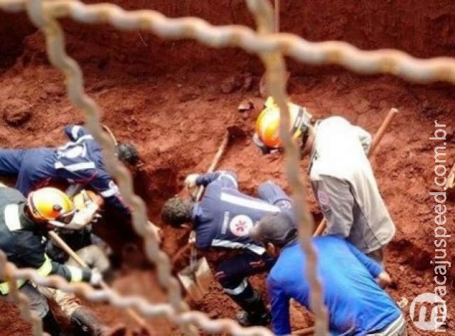 Trabalhador de 53 anos morre soterrado em escavação de obra