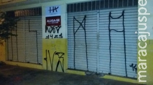 Em menos de oito dias, três jovens são flagrados pichando na 14 de Julho Em menos de oito dias, três jovens são flagrados pichando na 14 de Julho