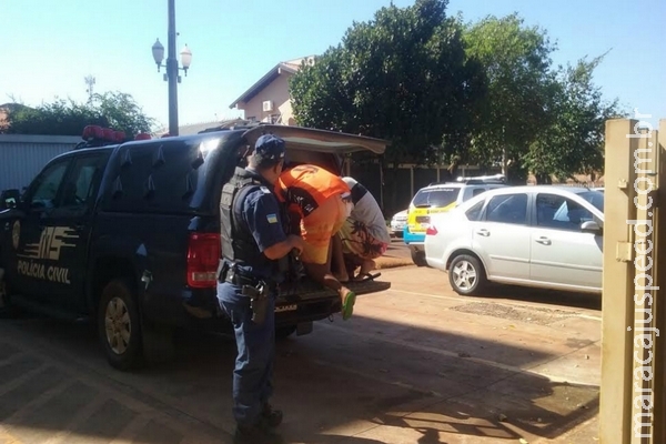 Polícia transfere 11 internos do DP para presídio de Dourados Polícia transfere 11 internos do DP para presídio de Dourados
