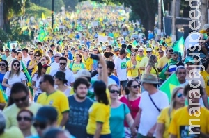 Dilma está fora, afirmam ex-deputados que votaram no impeachment de Collor Dilma está fora, afirmam ex-deputados que votaram no impeachment de Collor