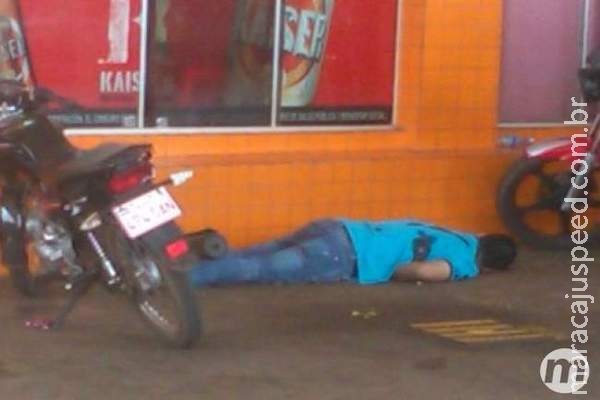 Funcionários de posto presenciam execução de homem na fronteira