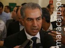 Governador volta a dizer que servidores grevistas têm de ter responsabilidade Governador volta a dizer que servidores grevistas têm de ter responsabilidade