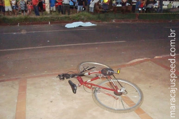 Ciclista morre ao ser atingido por carro no Água Boa