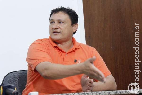 Sindicato suspende greve de agentes comunitários até segunda-feira Sindicato suspende greve de agentes comunitários até segunda-feira