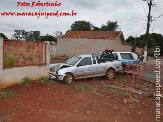 Maracaju: Condutor embriagado perde controle de veículo e colidi com muro na Vila Juquita