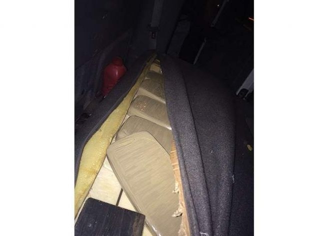 Servidor público é preso com 7 quilos de cocaína em carro oficial na Capital