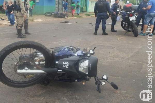 Motorista invade preferencial e provoca acidente com guardas municipais