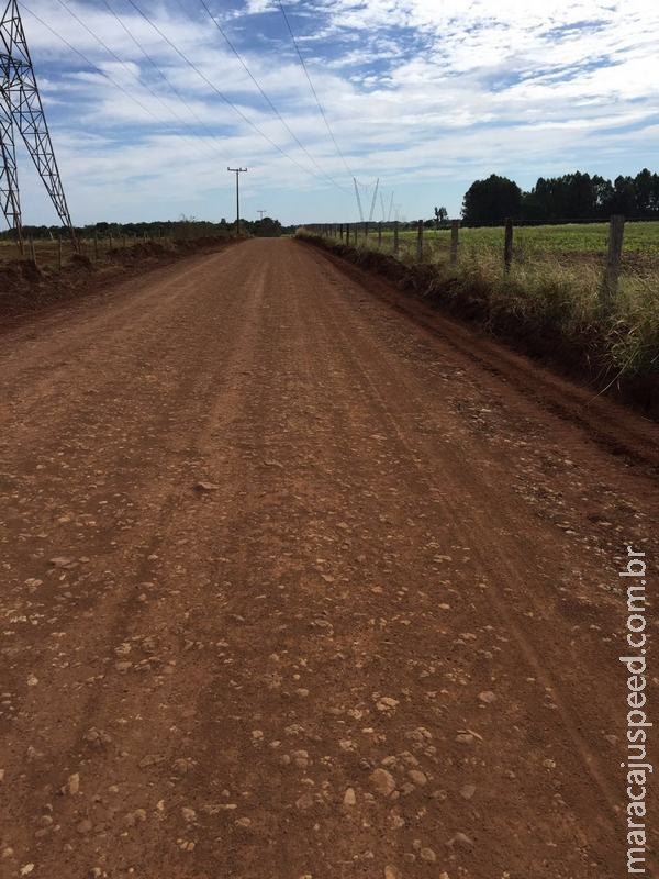 Maracaju: Secretaria de Obras está com equipes realizando manutenções em estradas vicinais