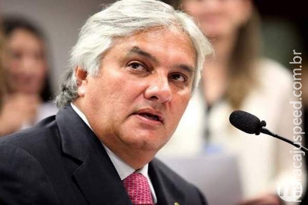 Delcídio se diz explorado por Lula e filho de Cerveró ao pedir novo depoimento Delcídio se diz explorado por Lula e filho de Cerveró ao pedir novo depoimento