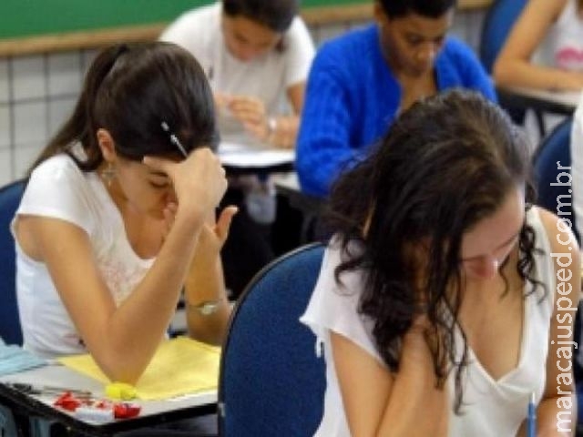 Estudantes têm até hoje para se inscrever no Fies Estudantes têm até hoje para se inscrever no Fies