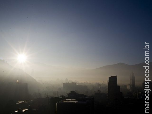 Santiago do Chile decreta emergência ambiental devido à poluição Santiago do Chile decreta emergência ambiental devido à poluição