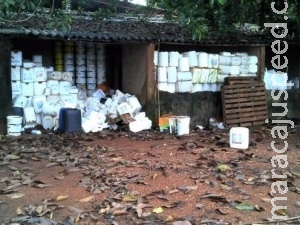 Fazendeiro é multado por armazenagem irregular de embalagens de agrotóxicos Fazendeiro é multado por armazenagem irregular de embalagens de agrotóxicos