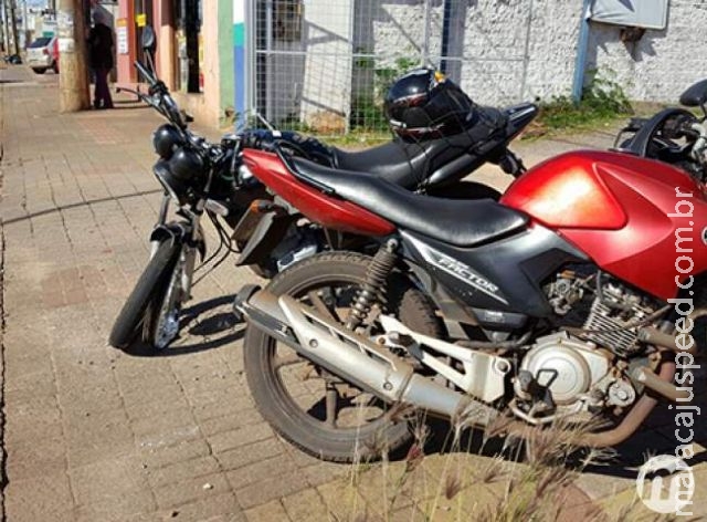 Acidente entre duas motos deixa rapaz em estado grave 