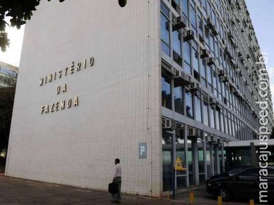 Dívida de diretor da Fiesp com a União é de R$ 6,9 bi Dívida de diretor da Fiesp com a União é de R$ 6,9 bi