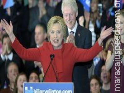 Hillary Clinton é primeira mulher a concorrer à Presidência dos EUA Hillary Clinton é primeira mulher a concorrer à Presidência dos EUA