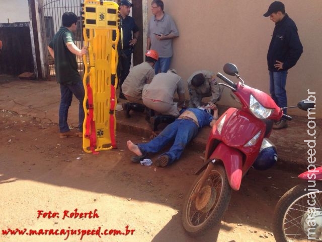 Maracaju: Homem cai de motocicleta após passar sobre quebra-molas no BNH Maracaju: Homem cai de motocicleta após passar sobre quebra-molas no BNH