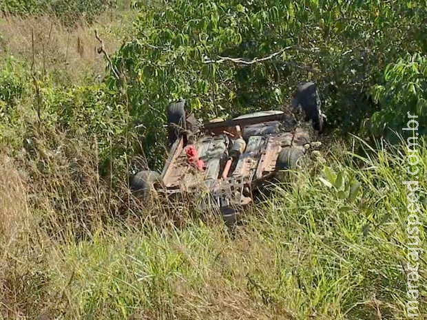 Jovem morre após capotar na MS-040 e ter corpo arremessado a 17 metros