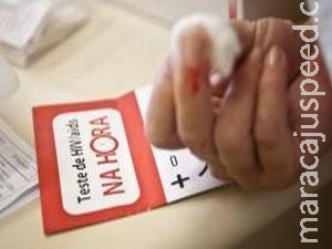 Patentes impedem redução de preços de tratamento de Aids, diz relatório Patentes impedem redução de preços de tratamento de Aids, diz relatório