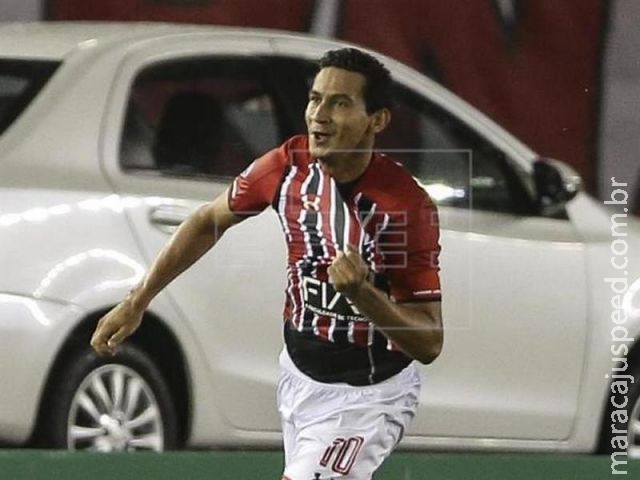 Diretor do Sevilla diz estar otimista sobre chances de contratar Ganso Diretor do Sevilla diz estar otimista sobre chances de contratar Ganso